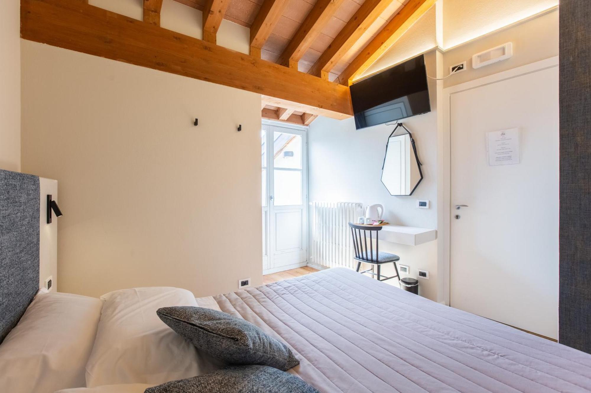 Albergo Del Sole Varenna Eksteriør billede
