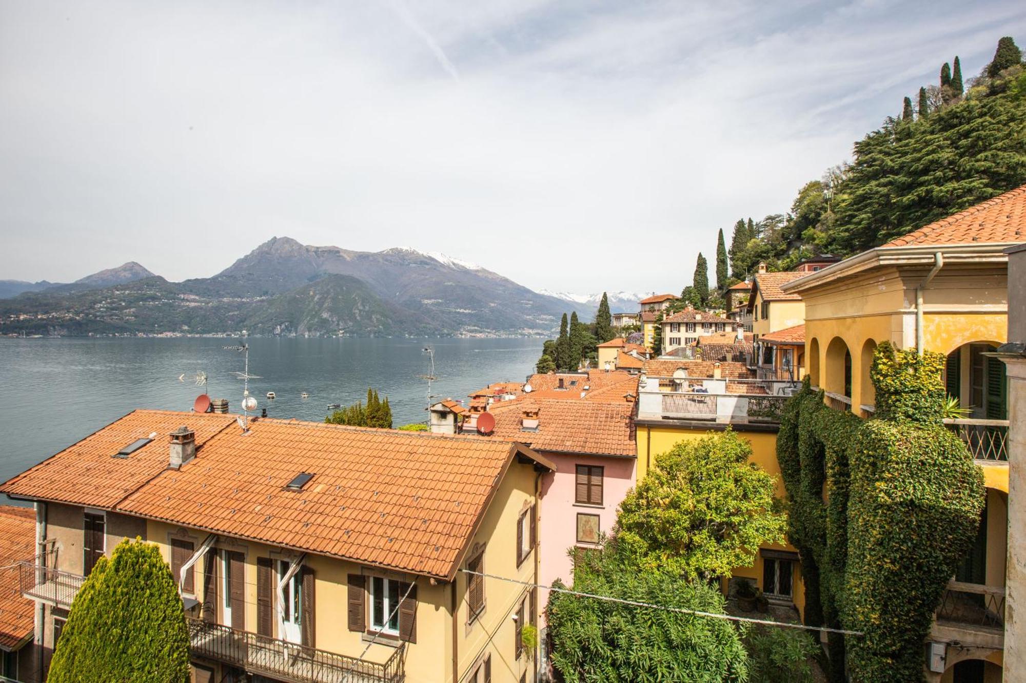 Albergo Del Sole Varenna Eksteriør billede
